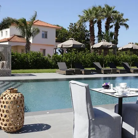 Ξενοδοχείο Lagouvardos Village 3*