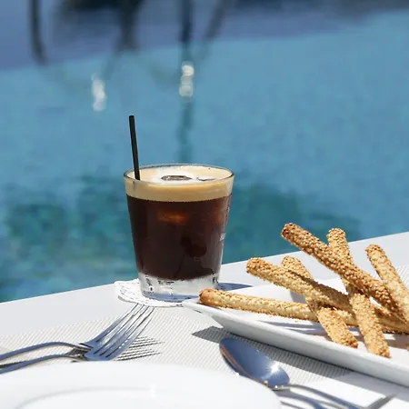 Lagouvardos Village Ξενοδοχείο