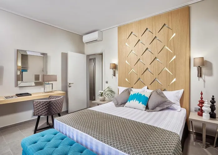 Lagouvardos Village Hotel 3*