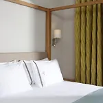 酒店 Lagouvardos Village 3*