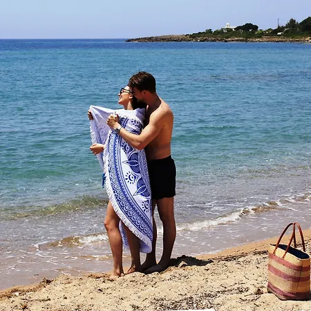 Lagouvardos Village マラトポリス