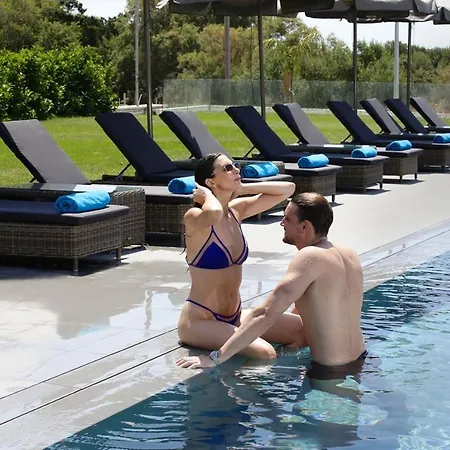 Lagouvardos Village Hotel 3*