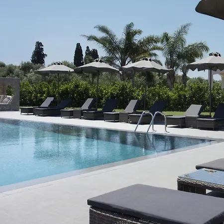 ホテル Lagouvardos Village