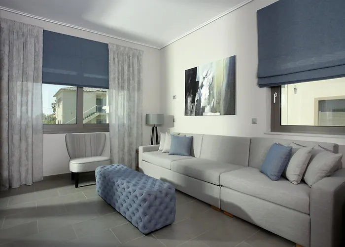 Lagouvardos Village Hotel 3*