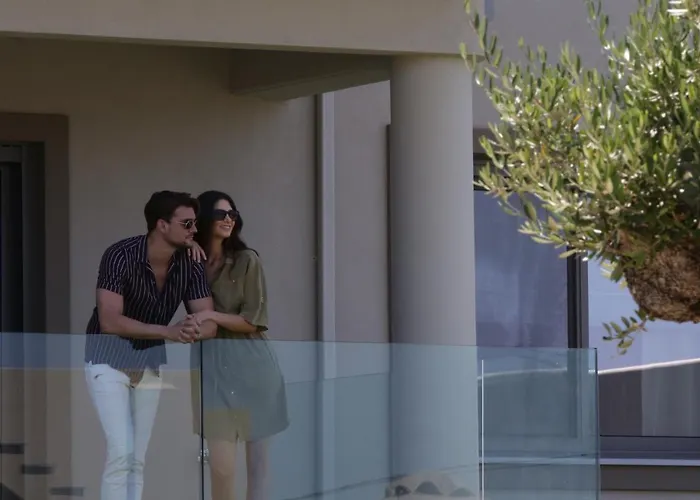 Lagouvardos Village Marathopoli